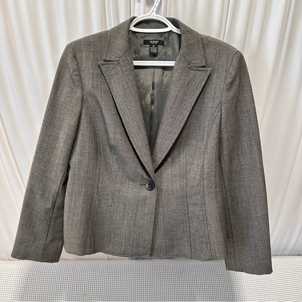 Alfani Gray Blazer Petite Size 8